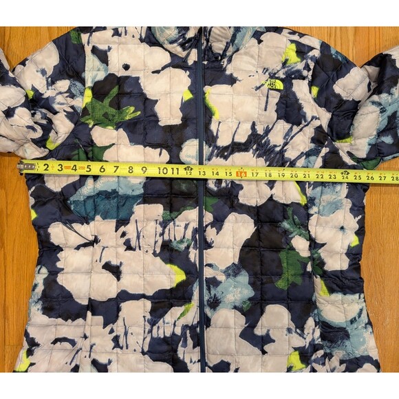 The North Face Women Thermoball Jacket puffer Eco 2.0 2X Plus Size Floral $230 - Picture 9 of 10